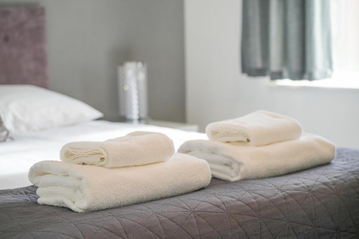Redbourne Holiday Home Boston Room photo